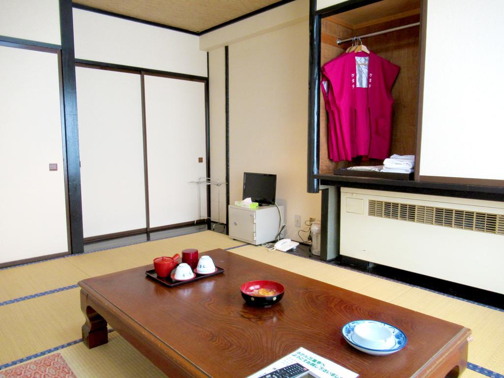 Hotel Manyotei Nikko Buitenkant foto